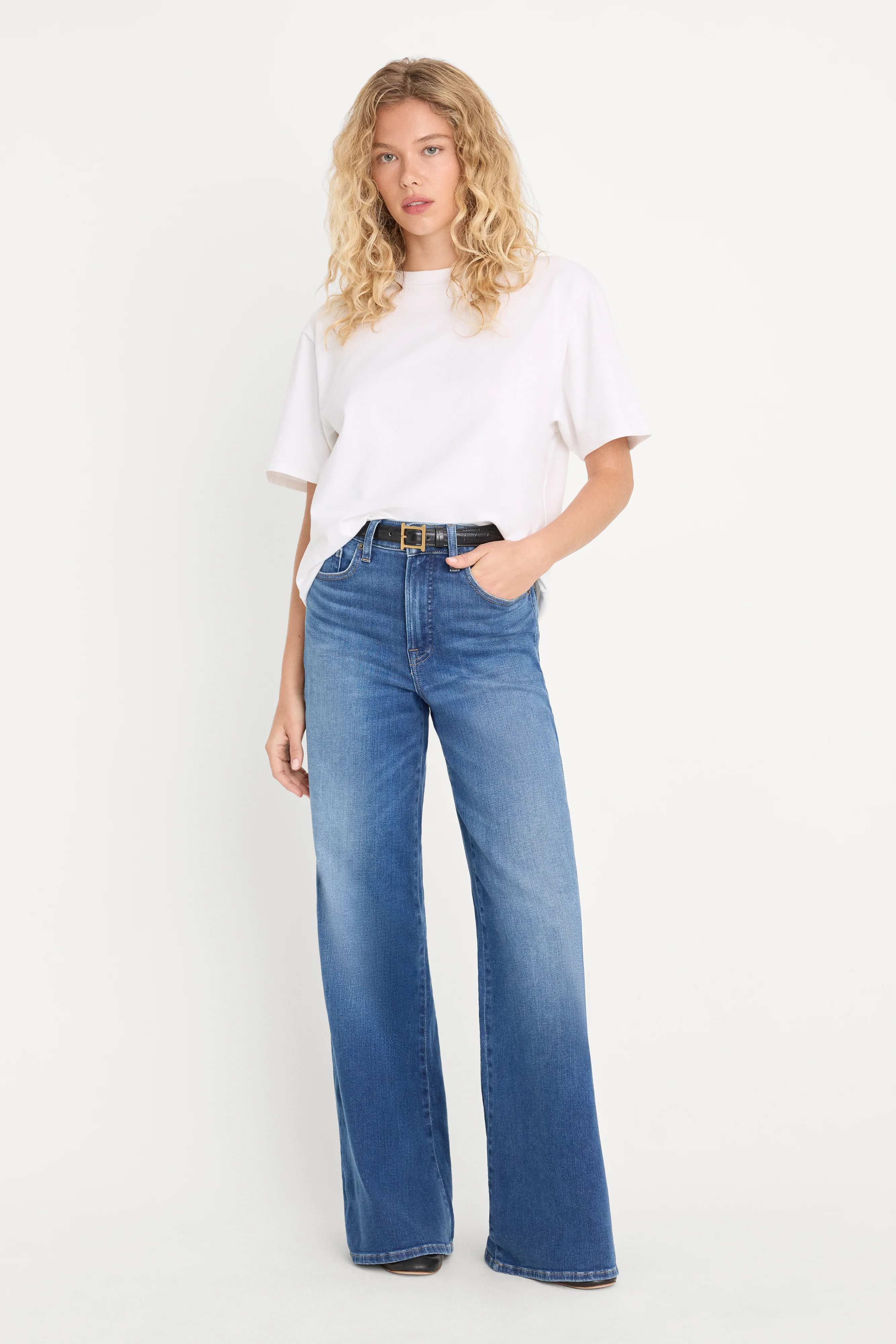 THE OVERSIZED TEE | WHITE