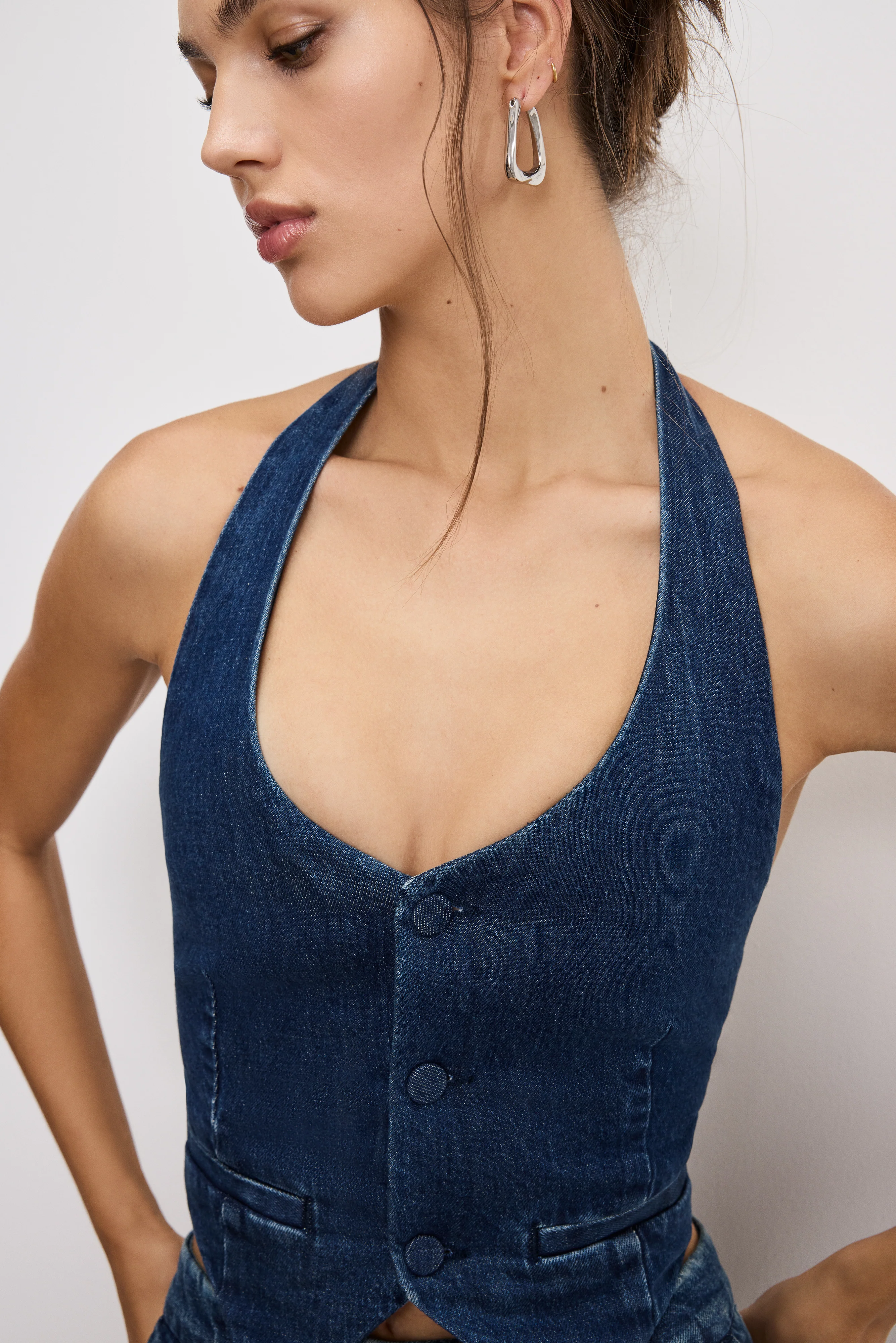 DENIM HALTER VEST | INDIGO724 - Image 2