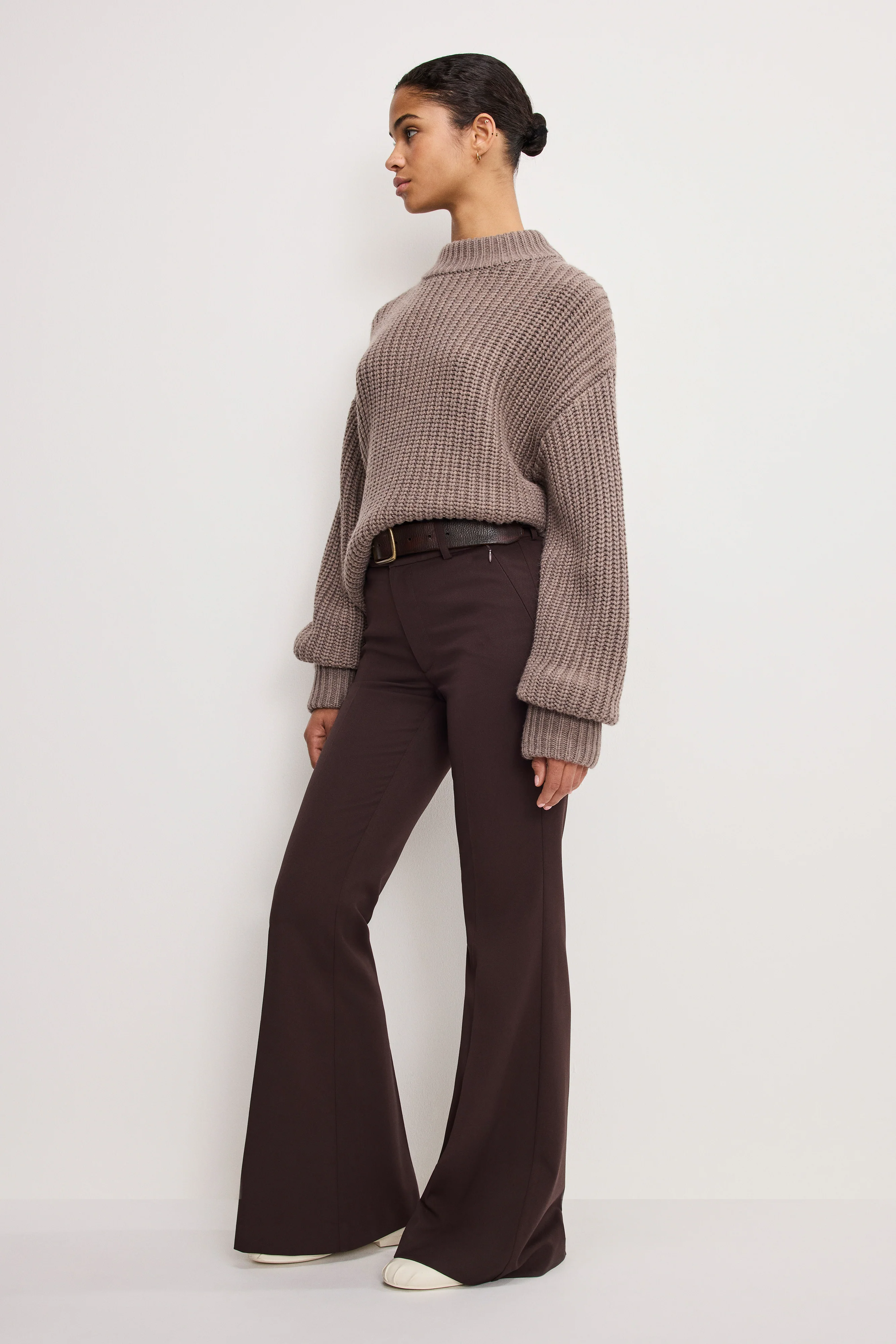 ESSENTIAL SUITING FLARE TROUSERS | DARK CHOCOLATE - Image 2