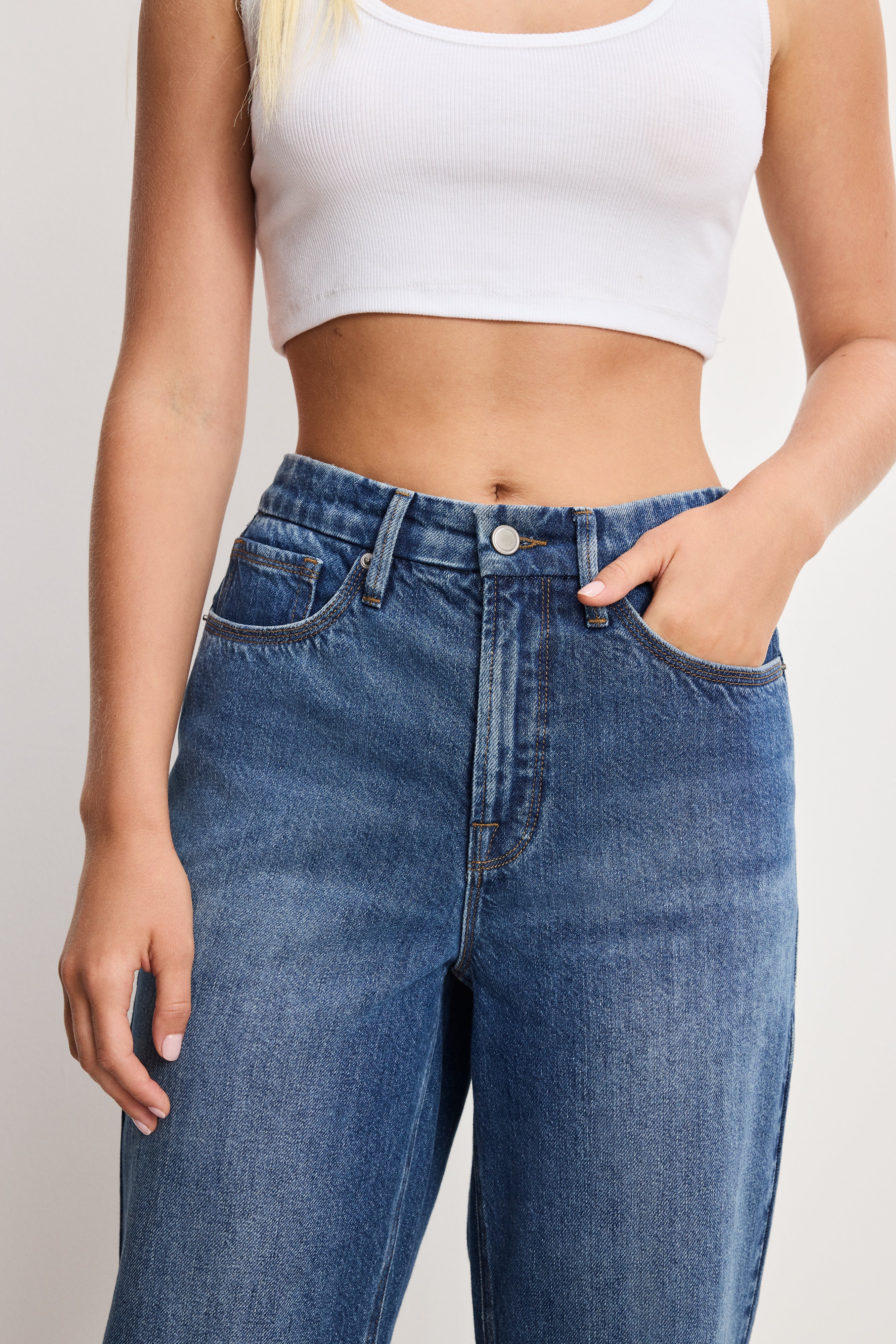 GOOD 90S CROPPED RELAXED JEANS | INDIGO963 - Image 3