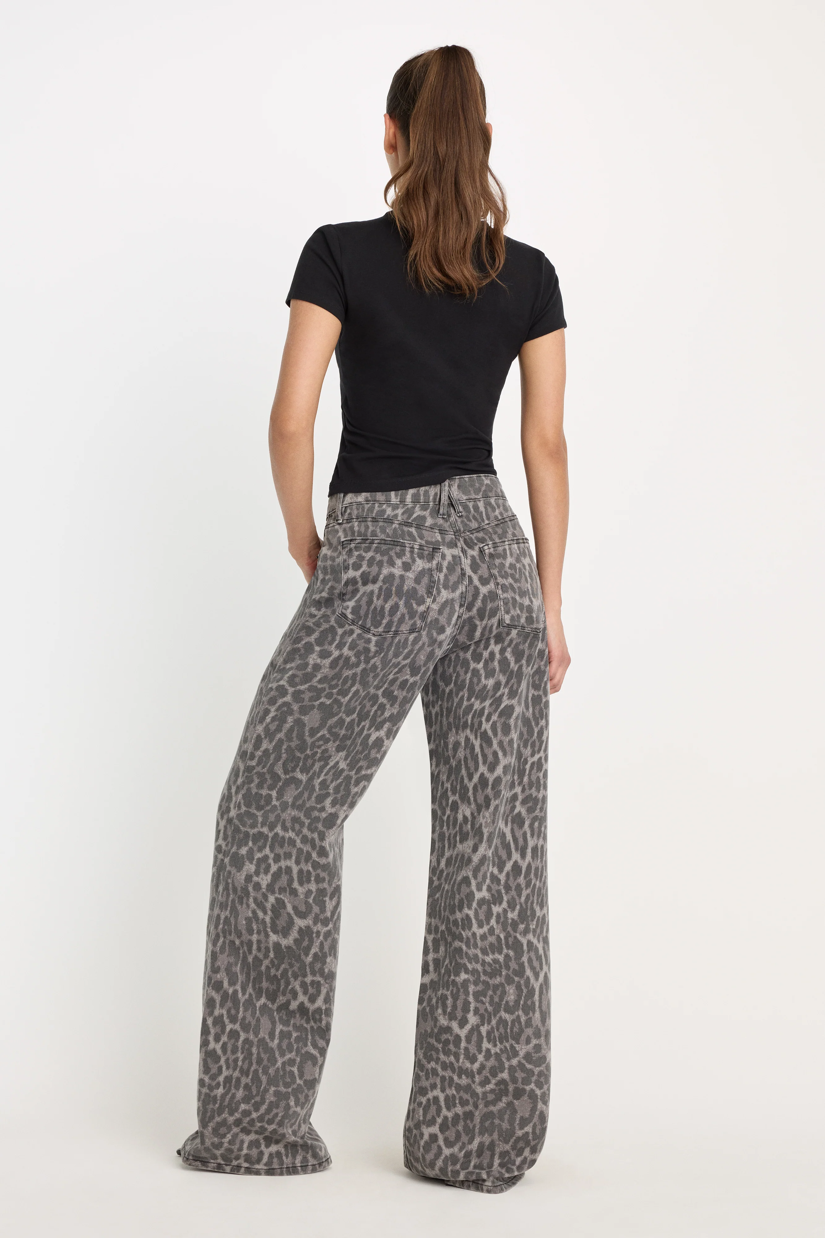 GOOD EASE LEOPARD JEANS | GREY LUCKY LEOPARD - Image 6
