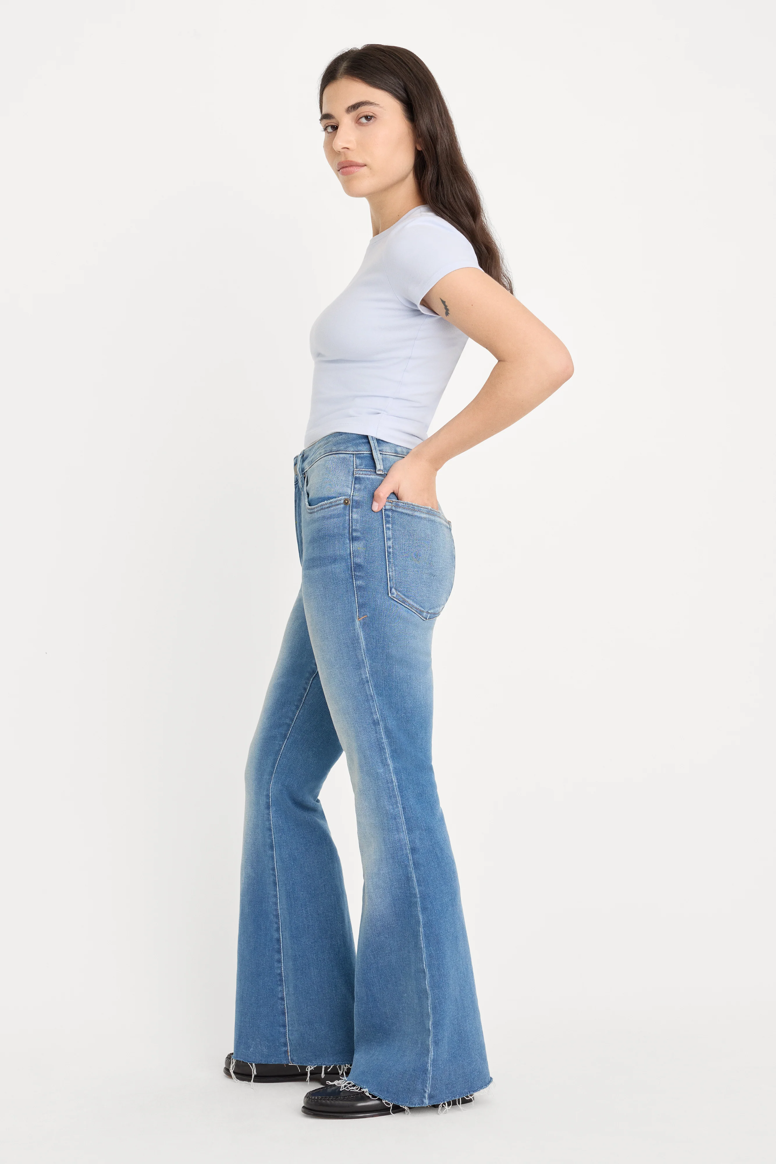 SOFT TECH GOOD PETITE FLARE JEANS | INDIGO1211 - Image 3