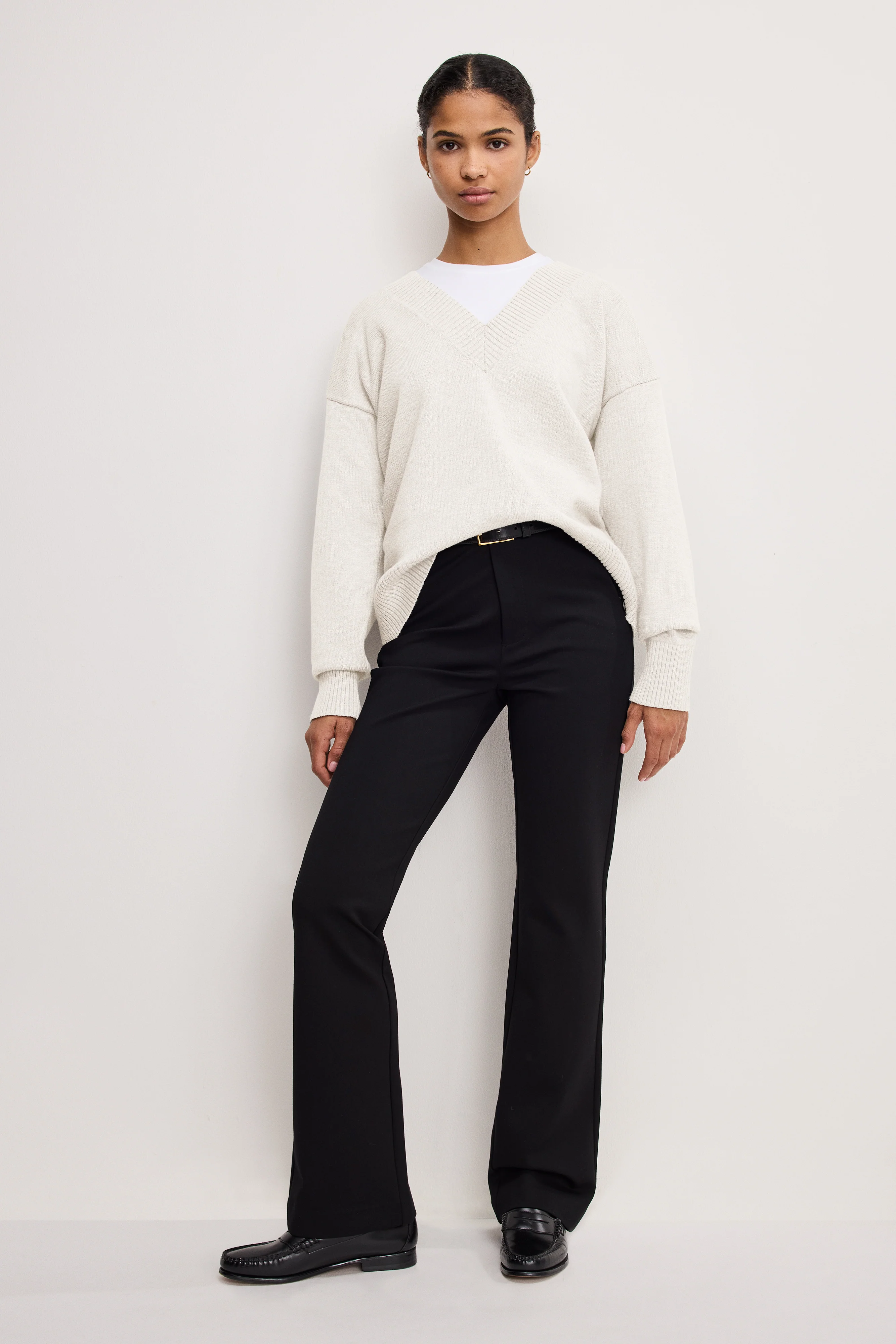 DEEP V KNIT SWEATER | VANILLA001 - Image 4