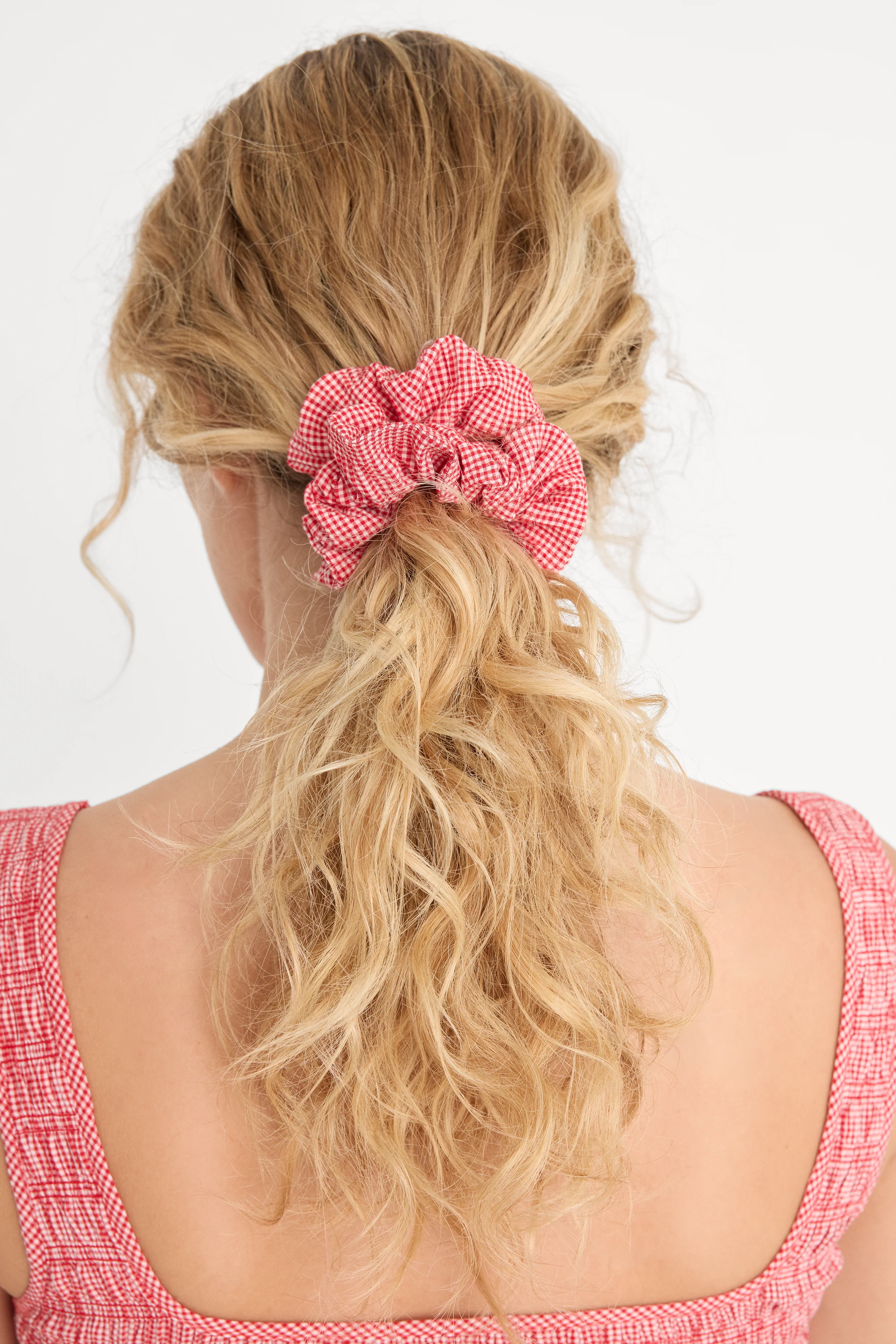 THE SCRUNCHIE | POP GINGHAM SMALL - Image 2