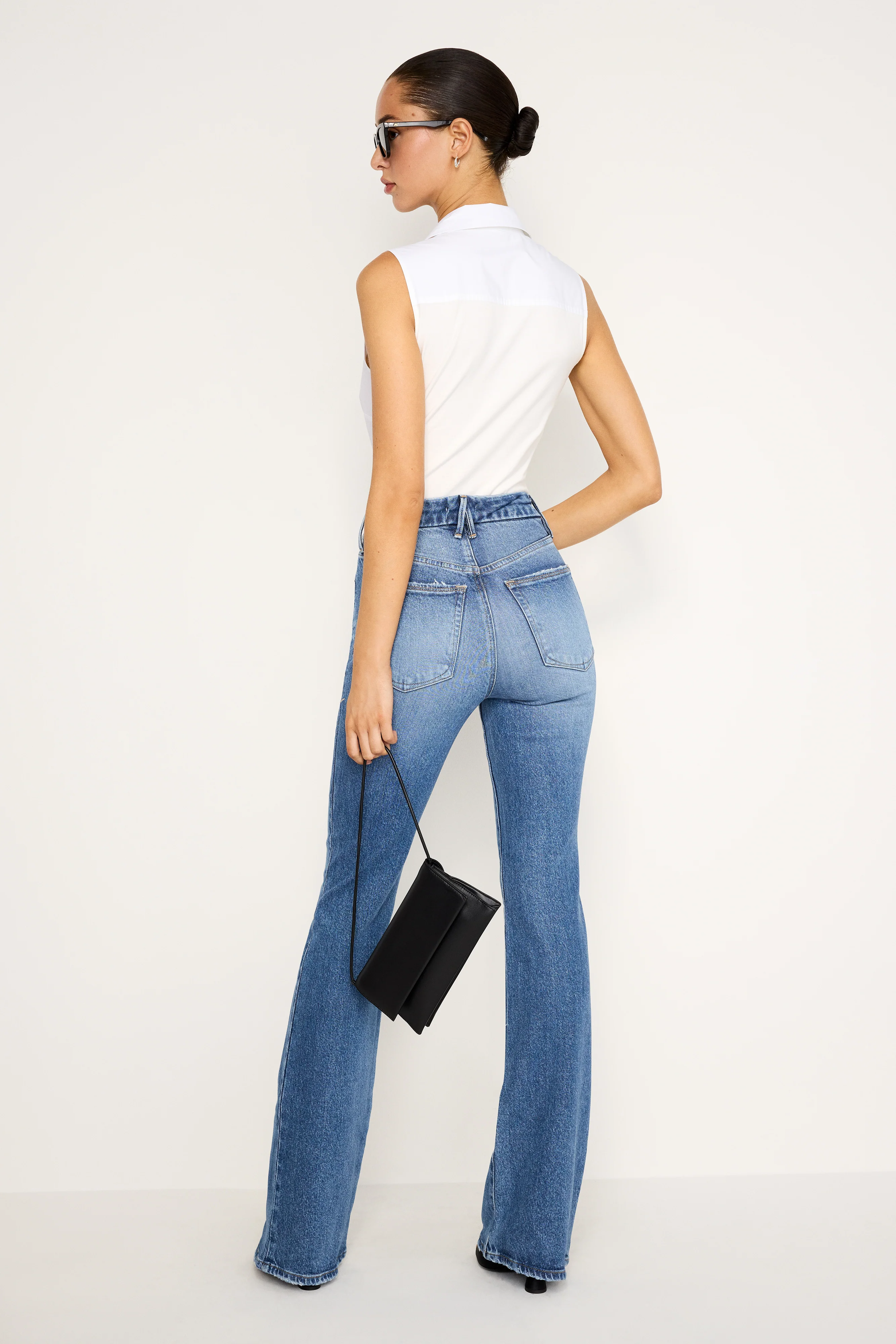 SOFT TECH GOOD CLASSIC BOOTCUT JEANS | INDIGO627 - Image 4