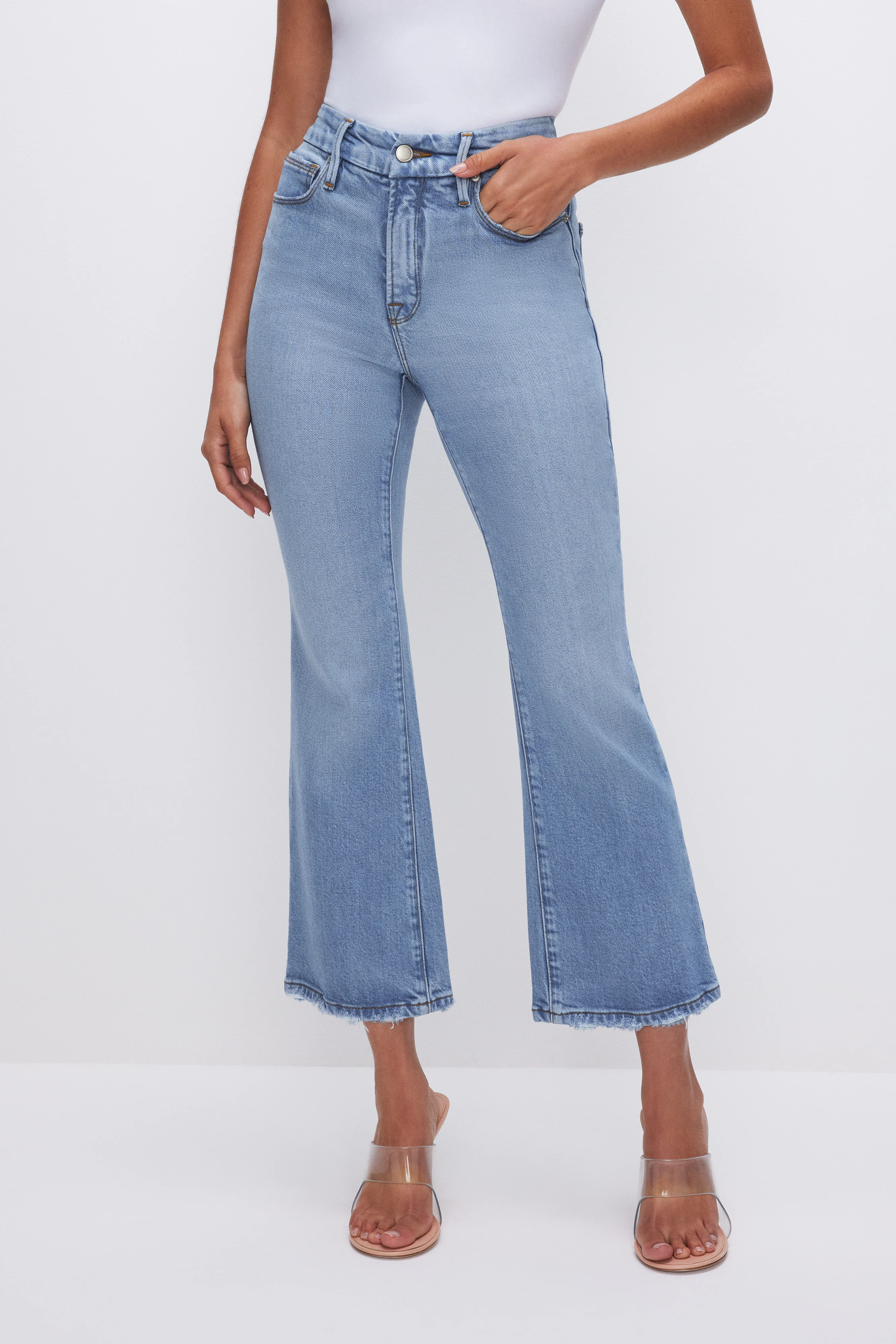 SOFT-TECH GOOD LEGS CROPPED MINI BOOT JEANS | INDIGO510 - Image 2